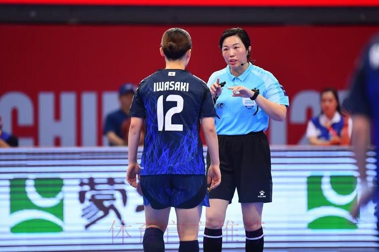 中国裁判员将执裁首届女子五人制足球世界杯 中国裁判员将执裁首届女子五人制足球世界杯